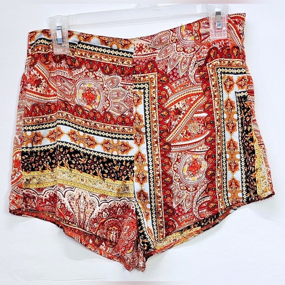 Size 6 Missguided Paisley Print Bodysuit and Shorts Set - Picture 4 of 6